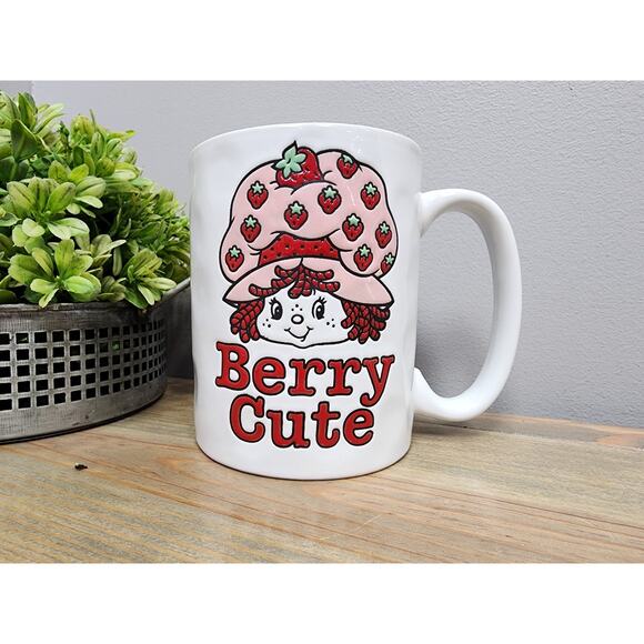 Strawberry Shortcake Berry Cute Mug Coffee Cup - Picture 1 of 5